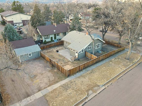 5th image of 1225 E Platte Ave