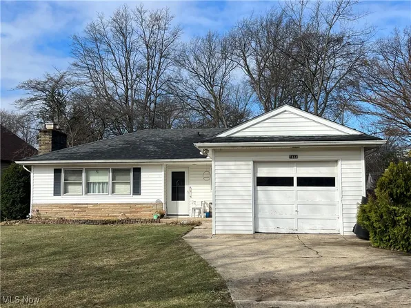 7444 Case Ave, Mentor, OH 44060