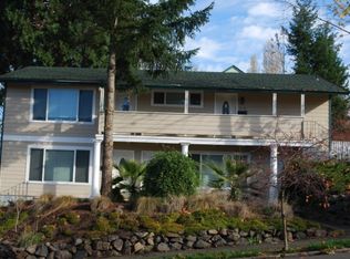 915 12th St, Oregon City, OR 97045