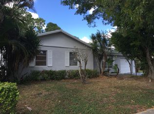 192 Bobwhite Rd, Royal Palm Beach, FL 33411