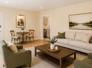 6 Old North Main St #1B, Walpole, NH 03608