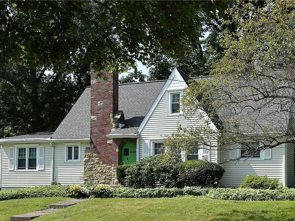1st image of 4814 Dorchester Dr