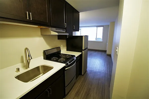 1671 N. Prospect Ave. — Photo 4