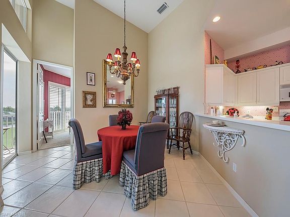 4th image of 1540 Clermont Dr Unit 301