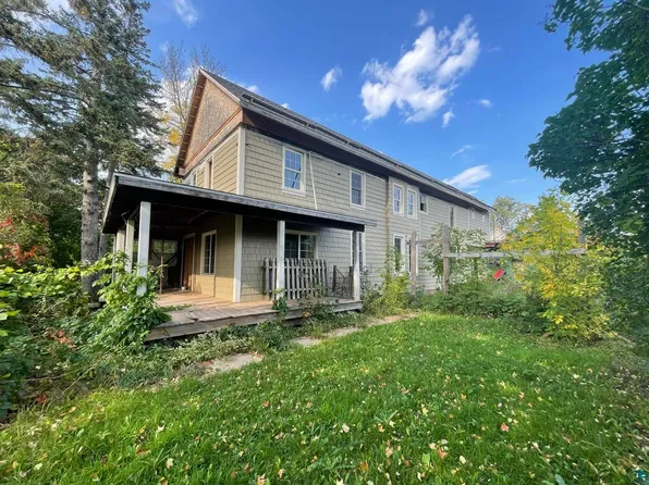 504 10th Ave W, Ashland, WI 54806