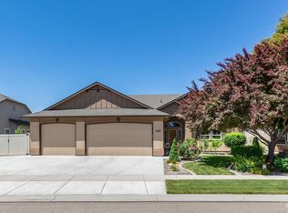 1426 W Belknap Dr, Nampa, ID 83686