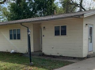 6713 SW Rockpost Rd, Topeka, KS 66619