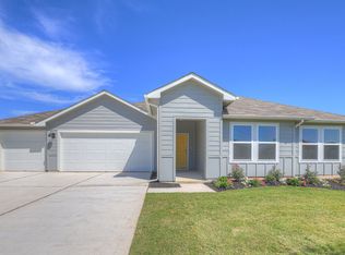 328 Taylor Pond Path, Lockhart, TX 78644