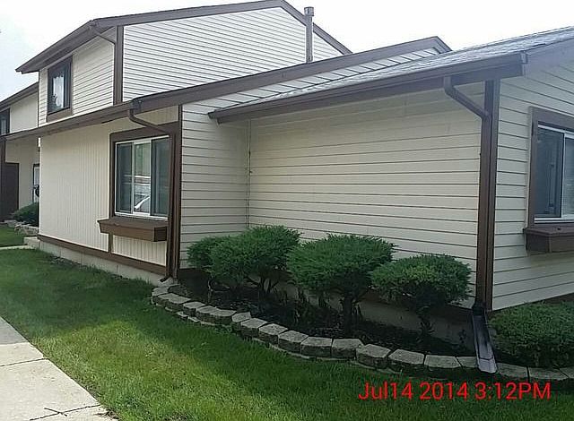 1st image of 2221 Windsor Ln