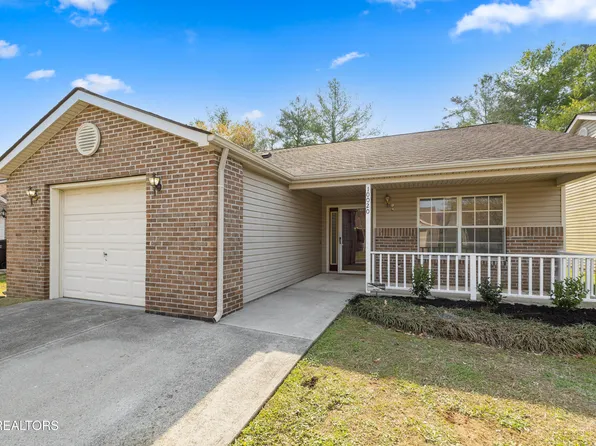 10020 Gate Post Way, Knoxville, TN 37931