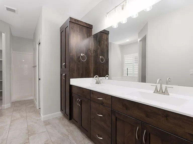 519 S Bracciano Dr — Photo 24