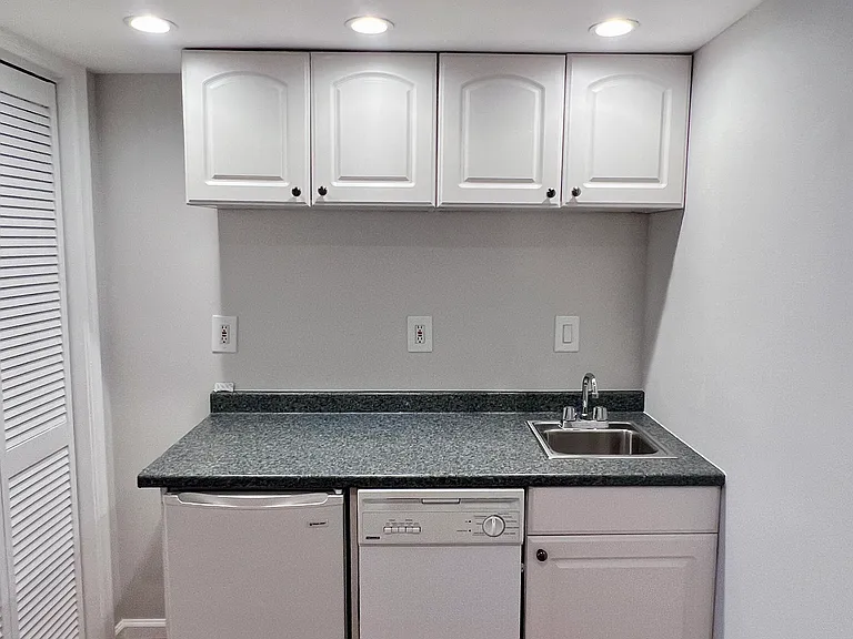 103 W O St — Photo 23