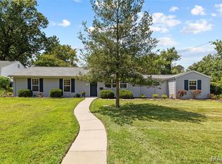 401 S Sappington Rd, Saint Louis, MO 63122