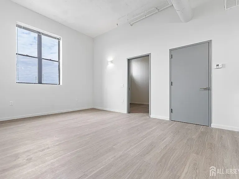 226 New Brunswick Ave #302 — Photo 11