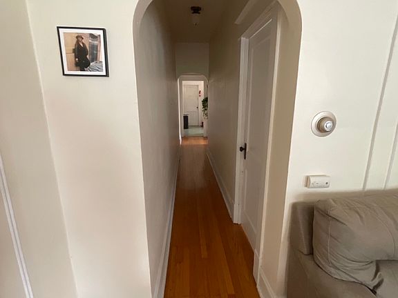 5th image of 470B Ontario St #1