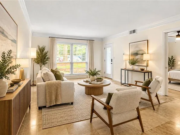 6851 Roswell Rd Unit M13, Sandy Springs, GA 30328