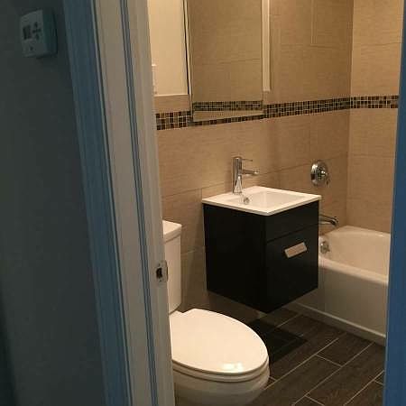 1st image of 9810 Metropolitan Ave