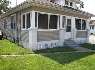 1118 Milton Rd, Alton, IL 62002