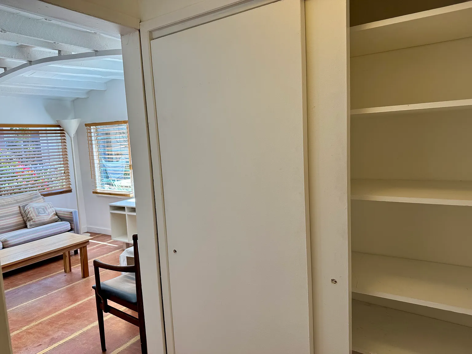 3600 Mountain View Ave — Photo 4