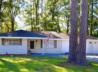 2040 Destin St, Mandeville, LA 70448