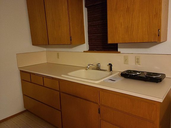 4th image of 6904 87th St SW