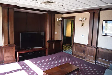 Rented by Takashi Yoneta, LREB