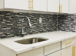 516 Central Ave #1B, Jersey City, NJ 07307