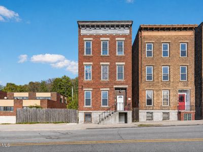 1410 5th Avenue, Troy, NY, 12180
