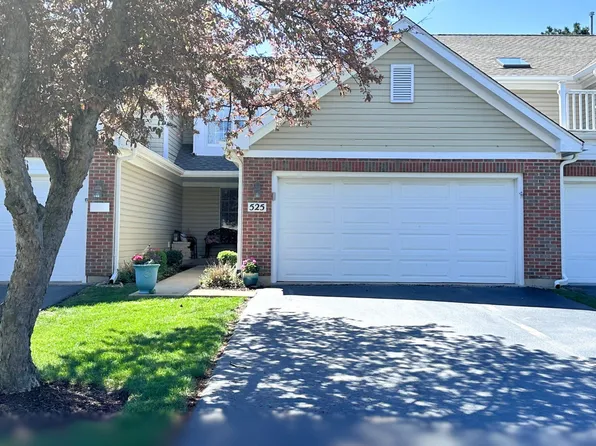 525 Bradbury Ln, Geneva, IL 60134