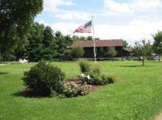 8974 E 4000n Rd, Momence, IL 60954