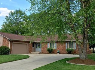 645 Beech Dr W, Plainfield, IN 46168