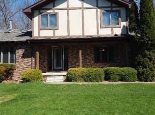 8470 Coldwater Rd, Flushing, MI 48433