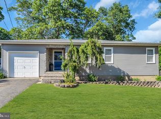 808 Tappan St, Forked River, NJ 08731