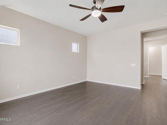 4th image of 16129 W Glenrosa Avenue