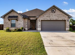 2101 Briarwood Dr, Bridgeport, TX 76426