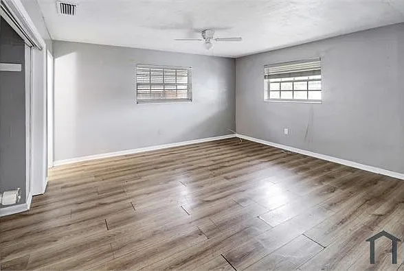 8341 NW 25th St — Photo 15