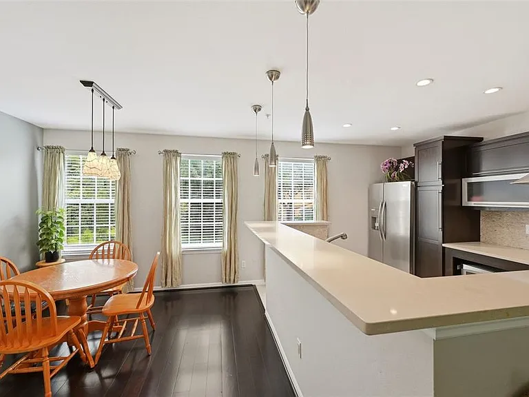 1020 Waterside Dr #1020 — Photo 14