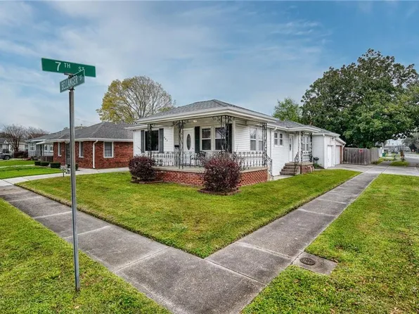 647 Bellanger St, Harvey, LA 70058