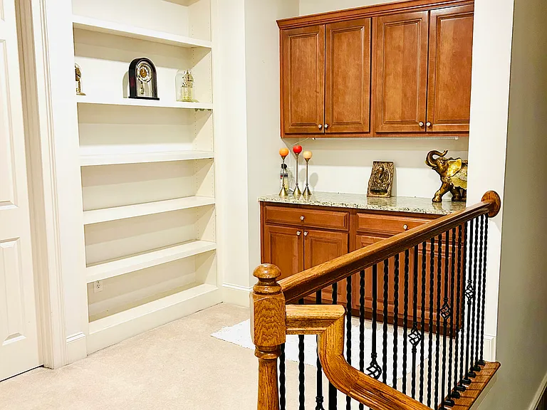 103 Century Park Pl — Photo 24