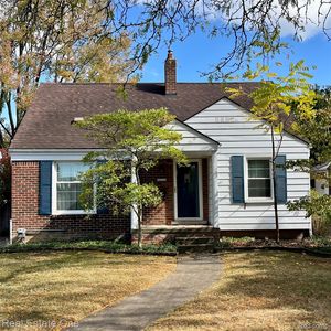 2414 N Connecticut Ave, Royal Oak, MI, 48073