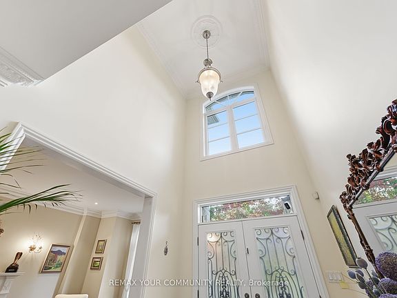 5th image of 135 Wedgewood Dr