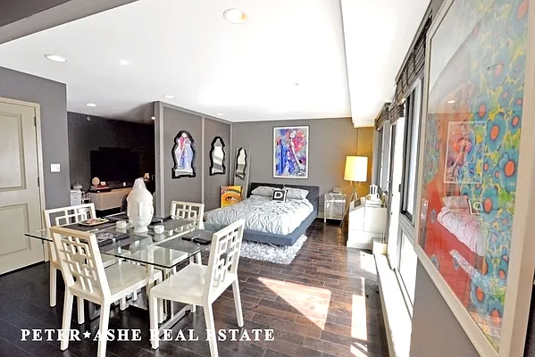 Rented by Peter Ashe | media 19