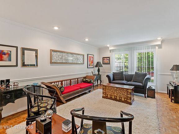 3rd image of 1520 Laurel Ave