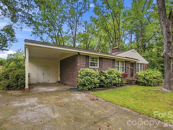 4th image of 610 Laurel Ct