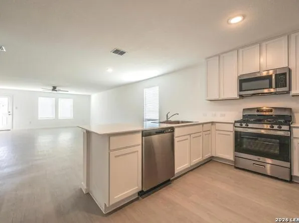 287 Bailey Blf, San Antonio, TX 78253