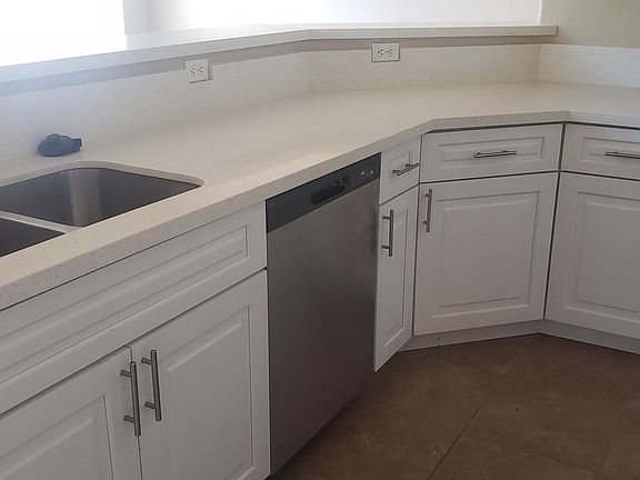 2nd image of 3236 E Chandler Blvd Unit 3079