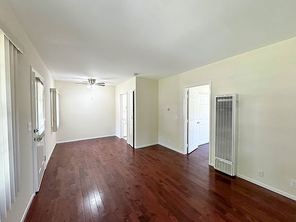 2nd image of 111 S Sunnyslope Ave #111