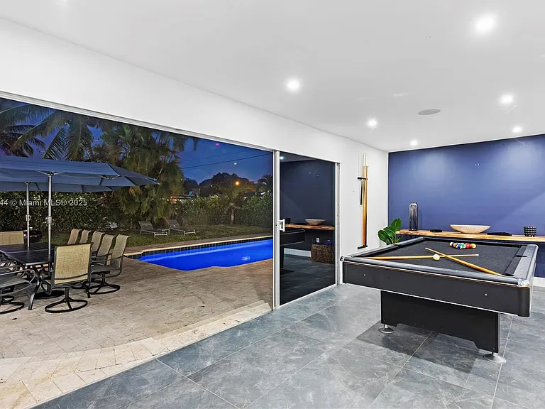 4322 Polk St — Photo 39