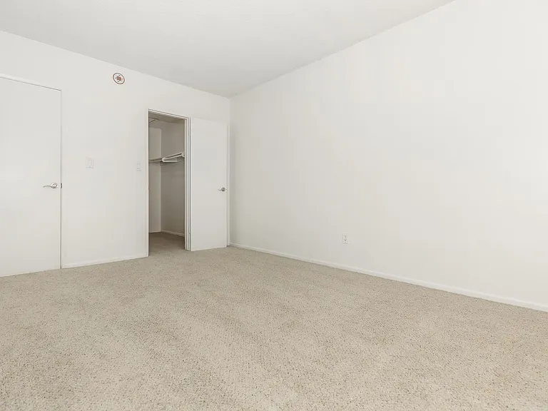 Glenwood Apartment Homes — Photo 21