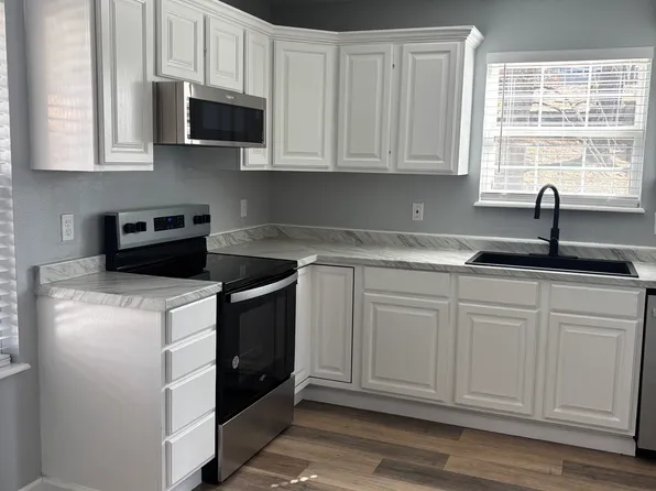 2569 Talking Rocks Rd #A, Reeds Spring, MO 65737